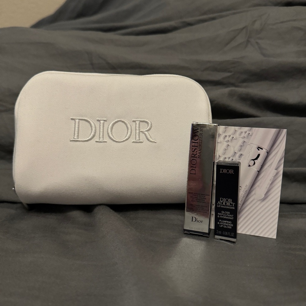 Christian Dior White and Silver Makeup Cosmetic Pouch- NEW W/ Samples